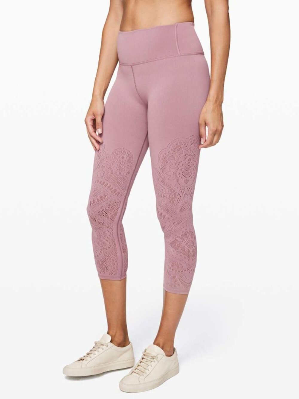 Lululemon Reveal Crop *Zen Expression in Vintage Mauve size 6